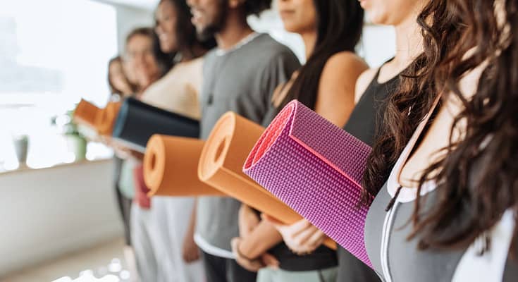 choosing the right yoga mat for your posture exercises